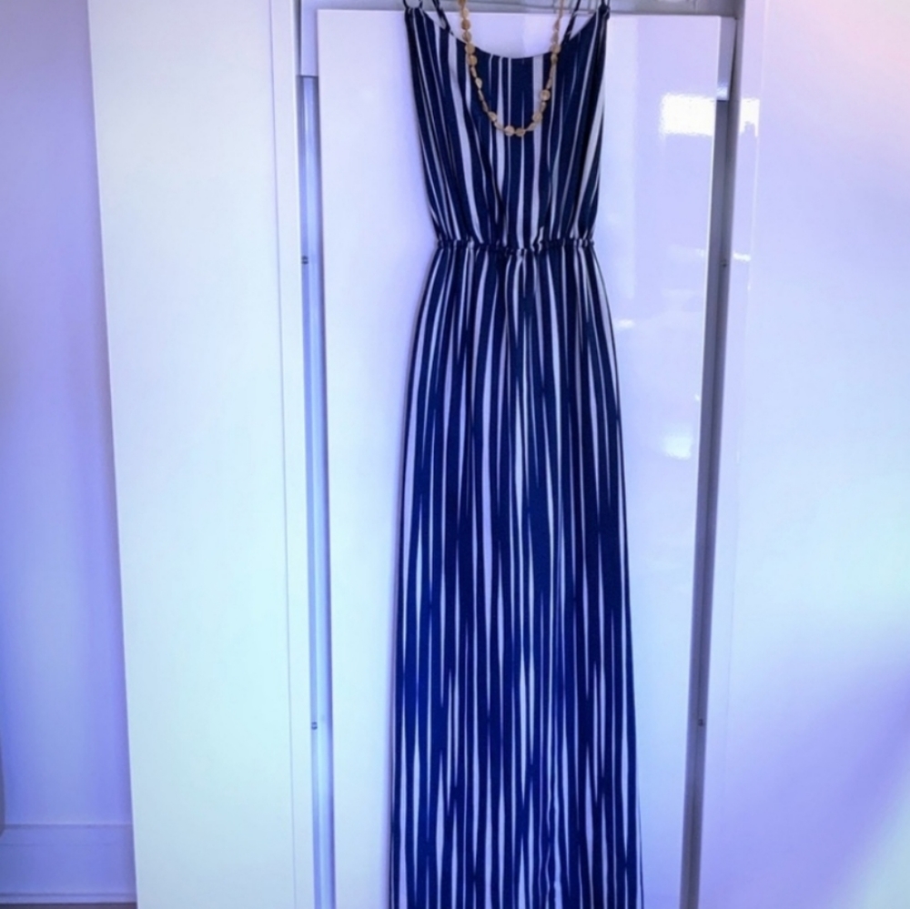 Vertical stripe maxi blue white dress